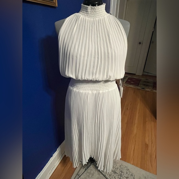 1. State Dresses & Skirts - NWT White 1. State Pleated Halted Midi Sz XL